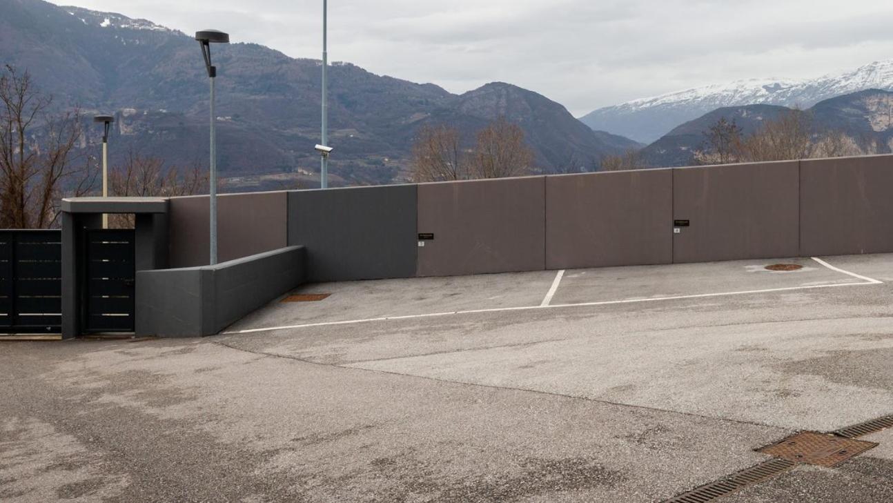 Mine House Hill- 2 Privat Parking! Apartment Trento Exterior photo